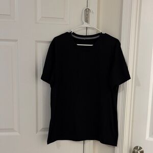 Lululemon Mens Short Sleeve Top-Black